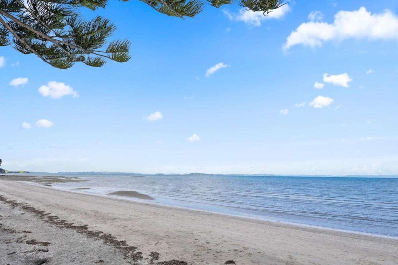 Amazing Home By Beach - Fully Aircon-Ed - Wifi Auckland Kültér fotó
