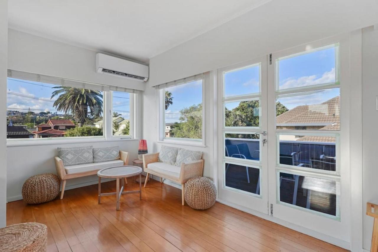 Amazing Home By Beach - Fully Aircon-Ed - Wifi Auckland Kültér fotó