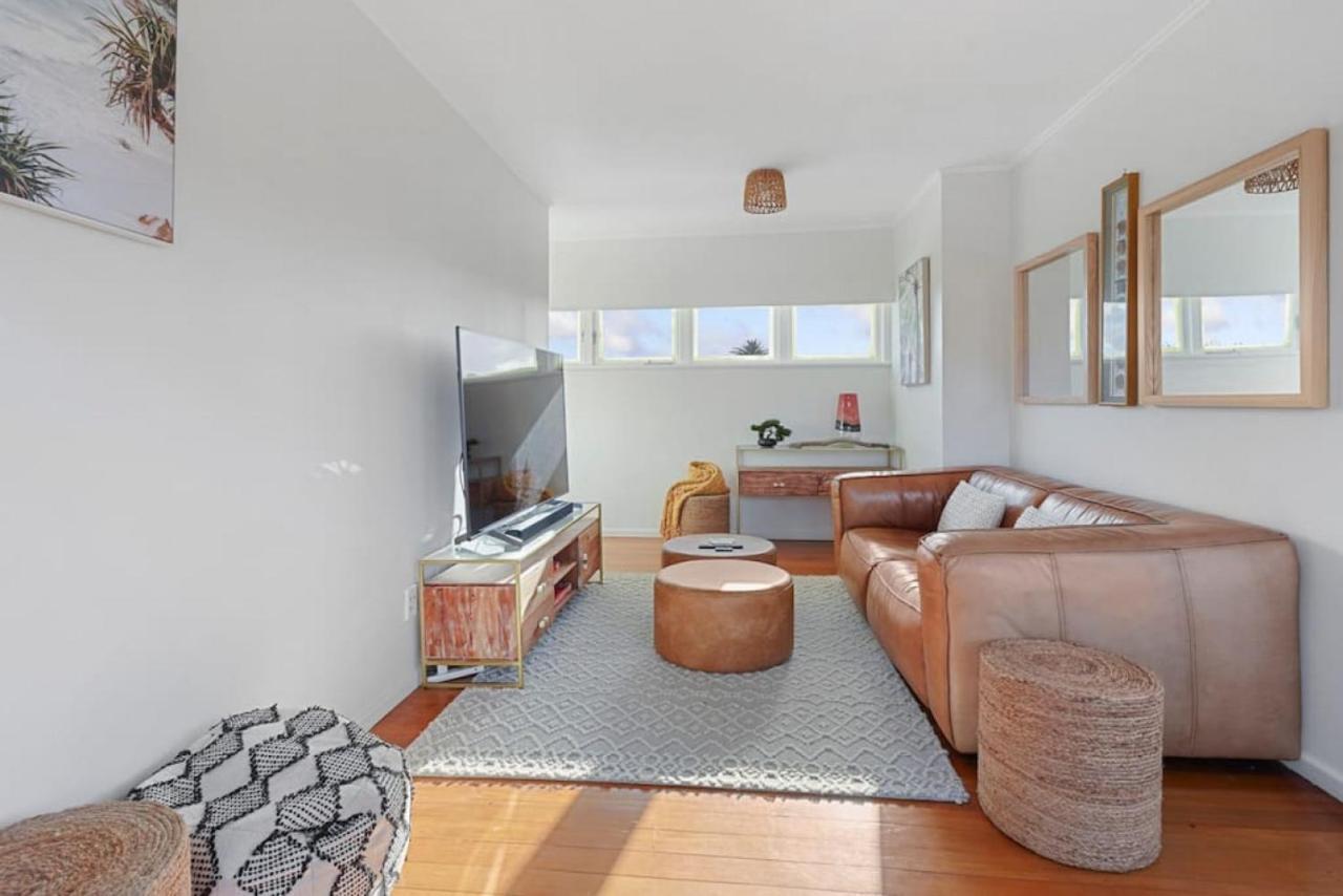 Amazing Home By Beach - Fully Aircon-Ed - Wifi Auckland Kültér fotó