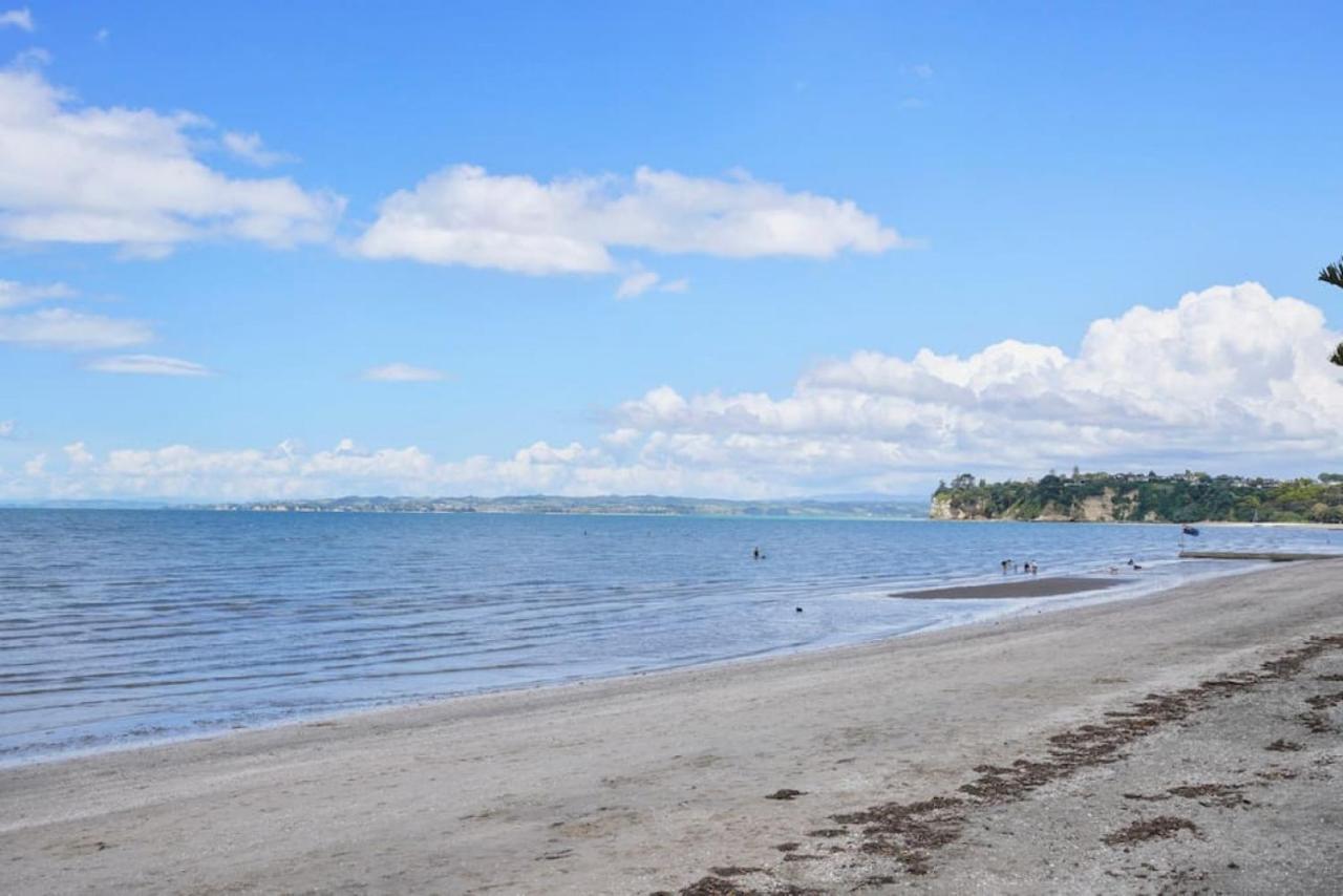 Amazing Home By Beach - Fully Aircon-Ed - Wifi Auckland Kültér fotó